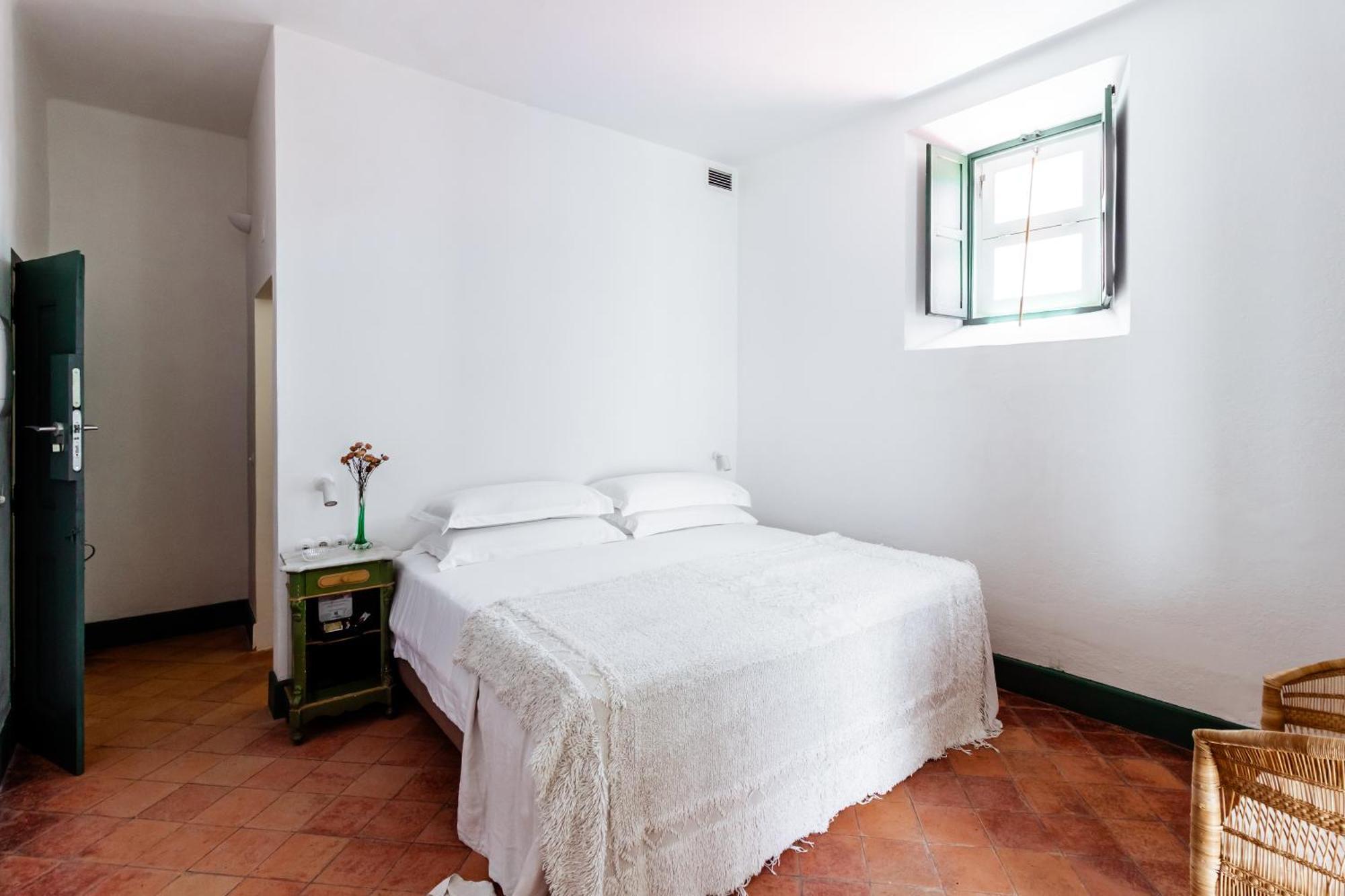 Amada Moura Bed and Breakfast Δωμάτιο φωτογραφία